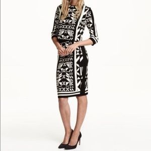 H&M black and white Aztec print skirt